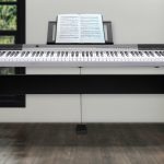 Karrera 88 Keys Electronic Keyboard Piano with Stand Silver ekb-chj-88-sl