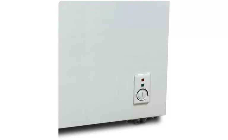 Chiq CCF292DW 292L White Hybrid Chest Freezer