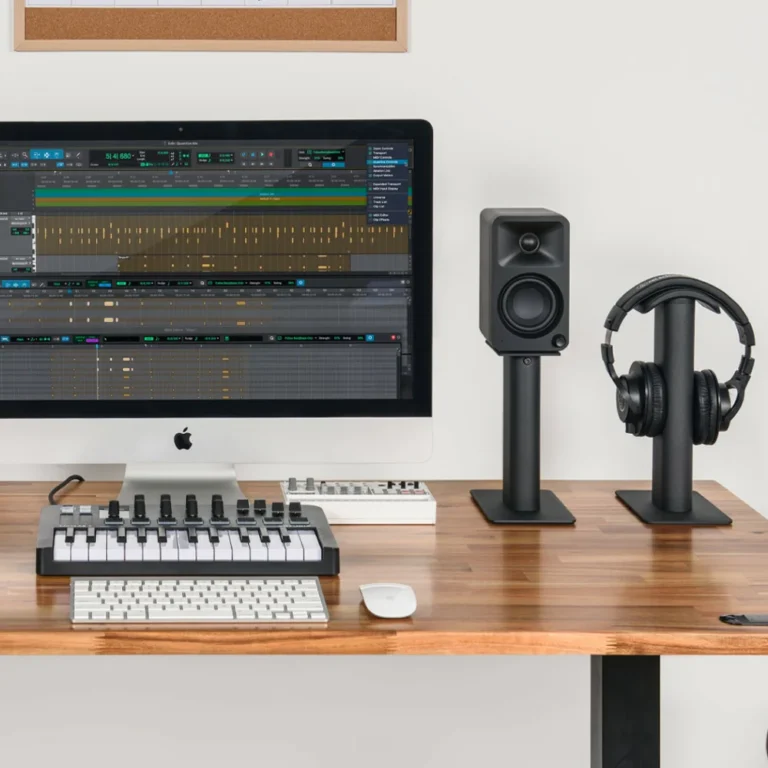 Kanto ORA 100W Powered Reference Desktop Computer Speakers with Bluetooth 5.0 White KO-ORAMW-1