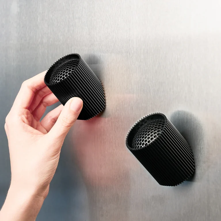 Lexon Ray Set of Magnetic Bluetooth Speakers - Black LD-LA132MN3